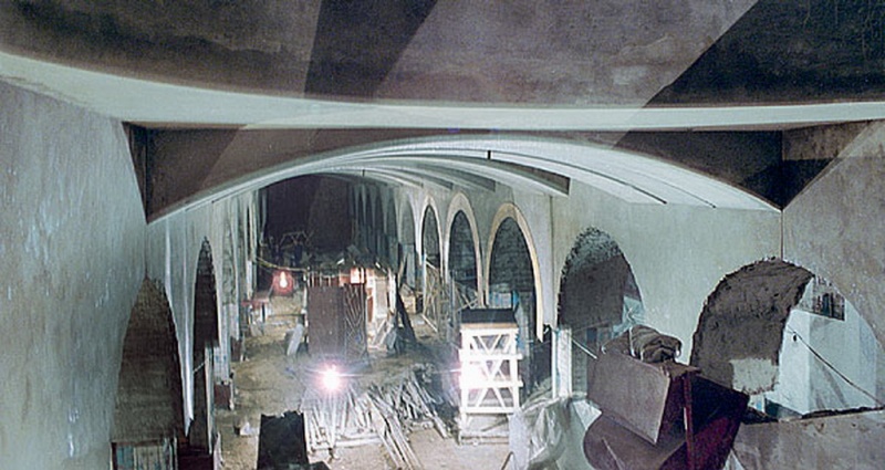 Изображение:Moskovskaya bild 2002 platforma.jpg