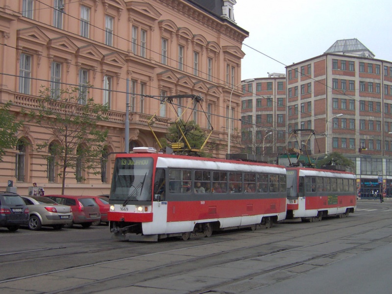 Изображение:Brno, Město Brno, Benešova, Tatra T3RF.jpg