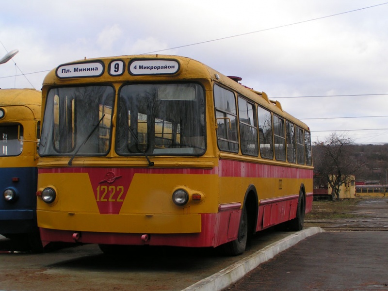 Изображение:ZIU5 2 nn.jpg