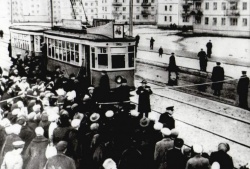 Открытие трамвайной линии по улице Аэродромной. 1960 год.